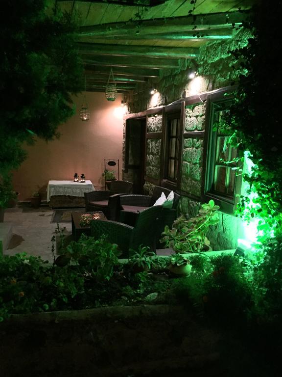 Varosi Guesthouse Edesa Zewnętrze zdjęcie